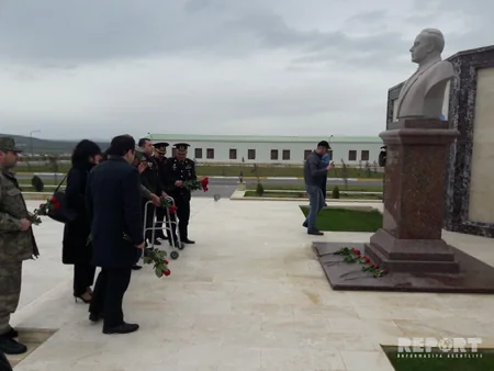 Müdafiə və Təhsil nazirlikləri Aprel zəfərindən ötən hər günə bir ağac əkək” devizi altında tədbir keçirib