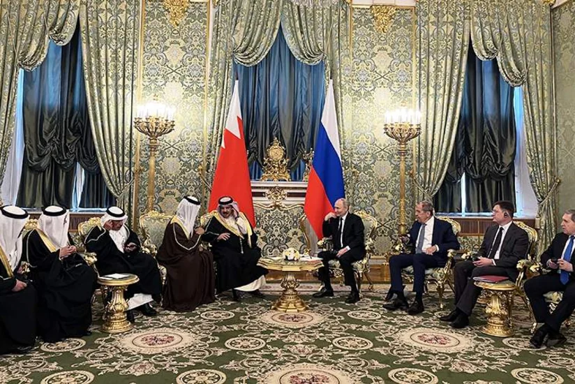King of Bahrain calls on Russia to support peace conference on Palestine under UN auspices
