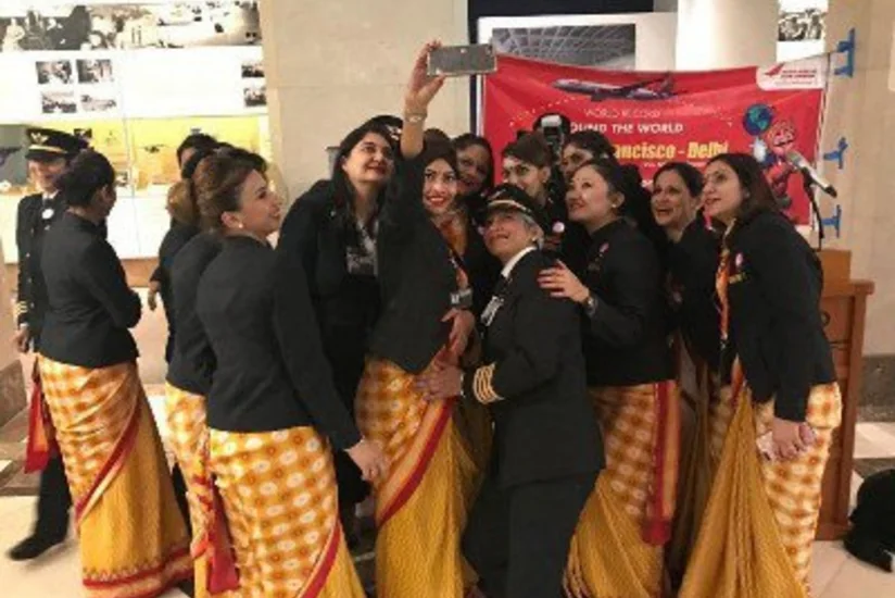 Женский экипаж авиакомпании Air India выполнил кругосветное путешествие