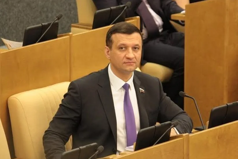 Dövlət Dumasının deputatı Moskvada azərbaycanlılarla çeçenlər arasında yaşanmış insidenti şərh edib