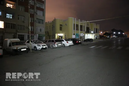 Bakıda sağlamlıq mərkəzinin qarşısında kütləvi dava düşüb, 2 nəfər bıçaqlanıb - YENİLƏNİB - FOTO - VİDEO