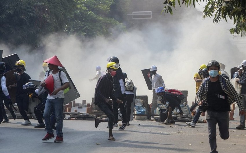 Myanmada öldürülən etirazçıların sayı 557 nəfərə çatdı