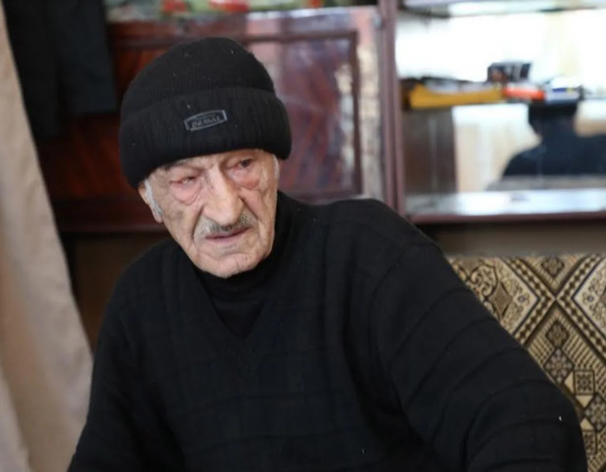 Gürcüstanda 77 yaşlı kişi “Cek pot” udub