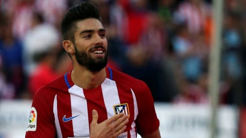Atletiko futbolçusu ilə müqavilənin müddətini artırıb