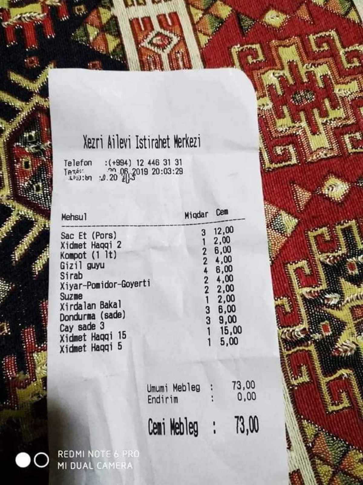 Bakıda restoranda 22 manat xidmət haqqı istəyiblər - FOTO