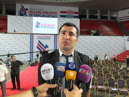​Gürcüstanın “Azad demokratlar” Partiyasının seçki siyahısında iki azərbaycanlının adı var