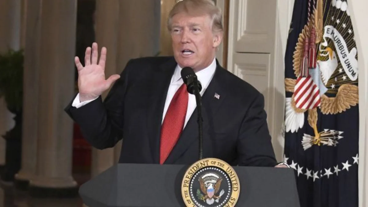 Trampın etimad reytinqi 70 ildə ABŞ prezidentləri arasında rekord minimuma çatıb