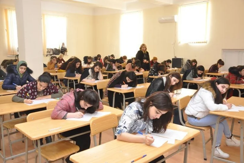 Buraxılış imtahanlarının şəhər və rayonlar üzrə keçirilmə qrafiki - TƏQVİM