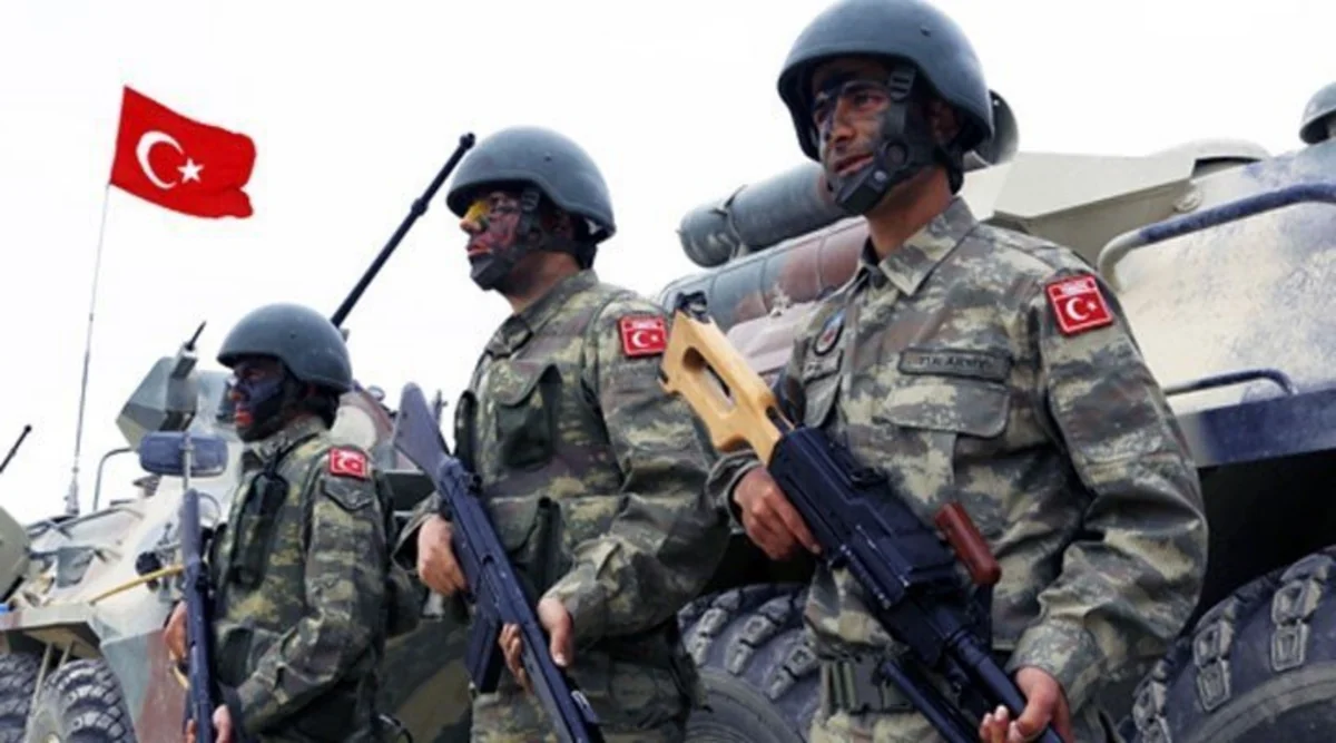 Türkiyə Silahlı Qüvvələrindən daha 233 hərbçi xaric edilib