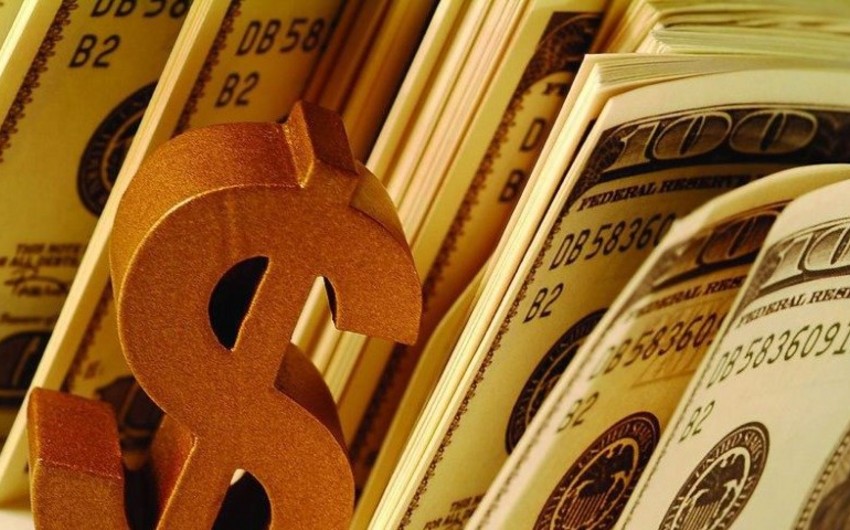 Xaricilərin Azərbaycan banklarındakı əmanətləri azalmaqda davam edir