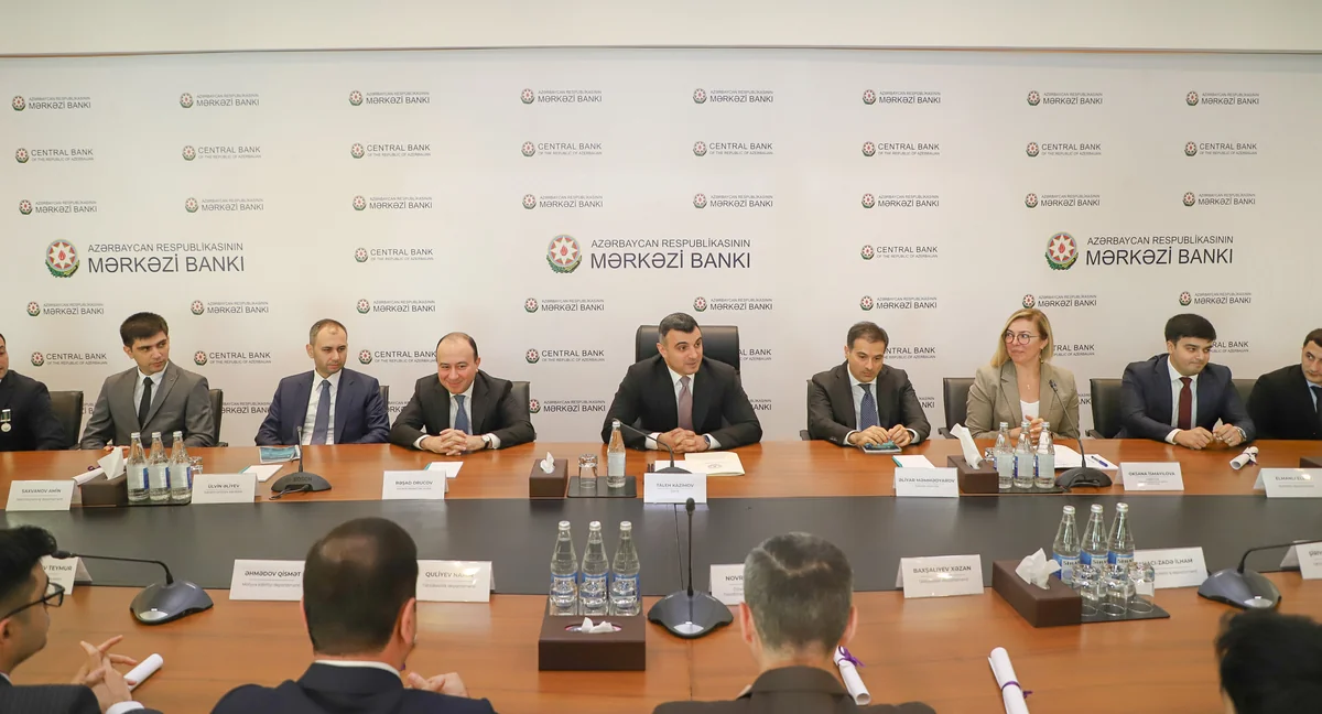 Azərbaycan Mərkəzi Bankında Vətən Müharibəsi iştirakçıları ilə görüş olub