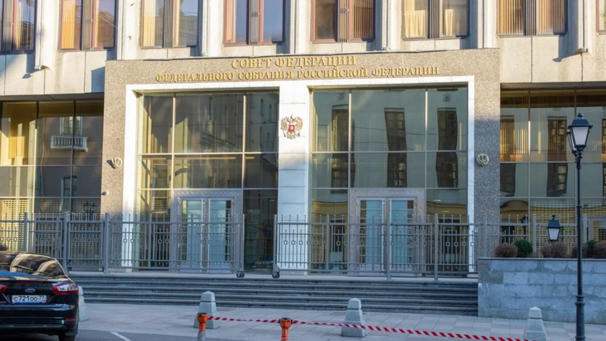 Russia's Federation Council approves law on life sentence for pedophiles