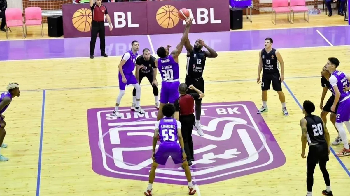 Sumqayıt üç basketbolçusu ilə yollarını ayırıb