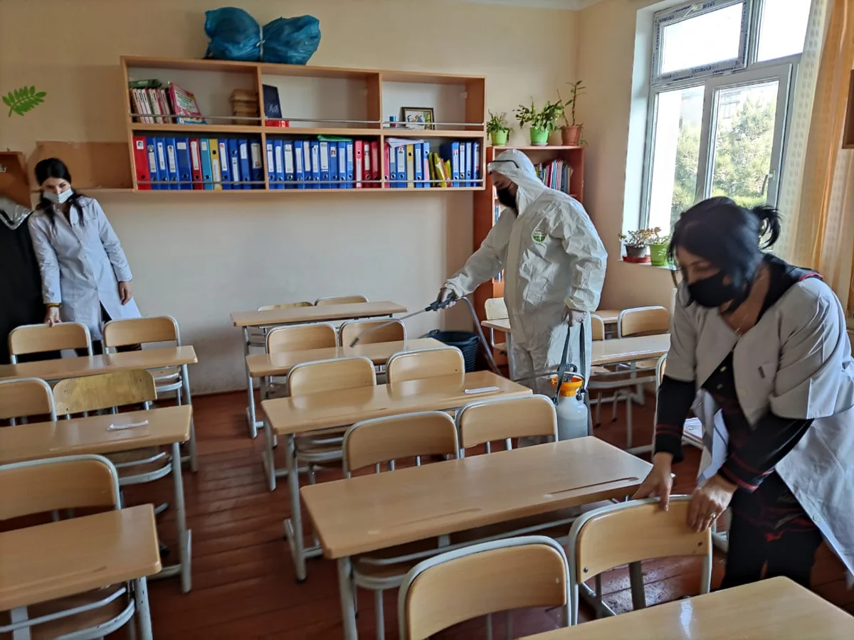 Bakıda məktəblərdən biri koronavirusa görə bağlandı - YENİLƏNİB