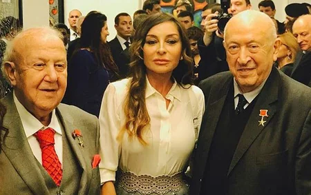 Leyla Aliyeva's charity exhibition opens in Moscow