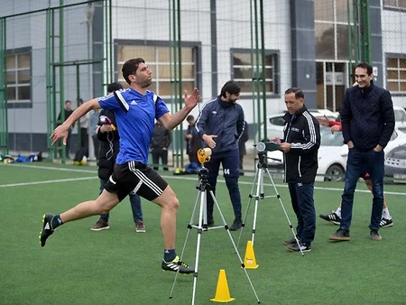 Futbol hakimləri fiziki hazırlıq üzrə test veriblər