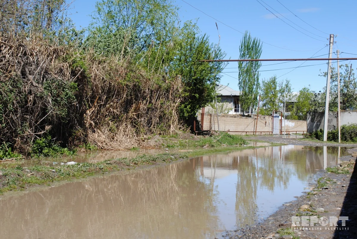 Kürdəmirdə güclü yağış fəsadlar törədib - FOTO