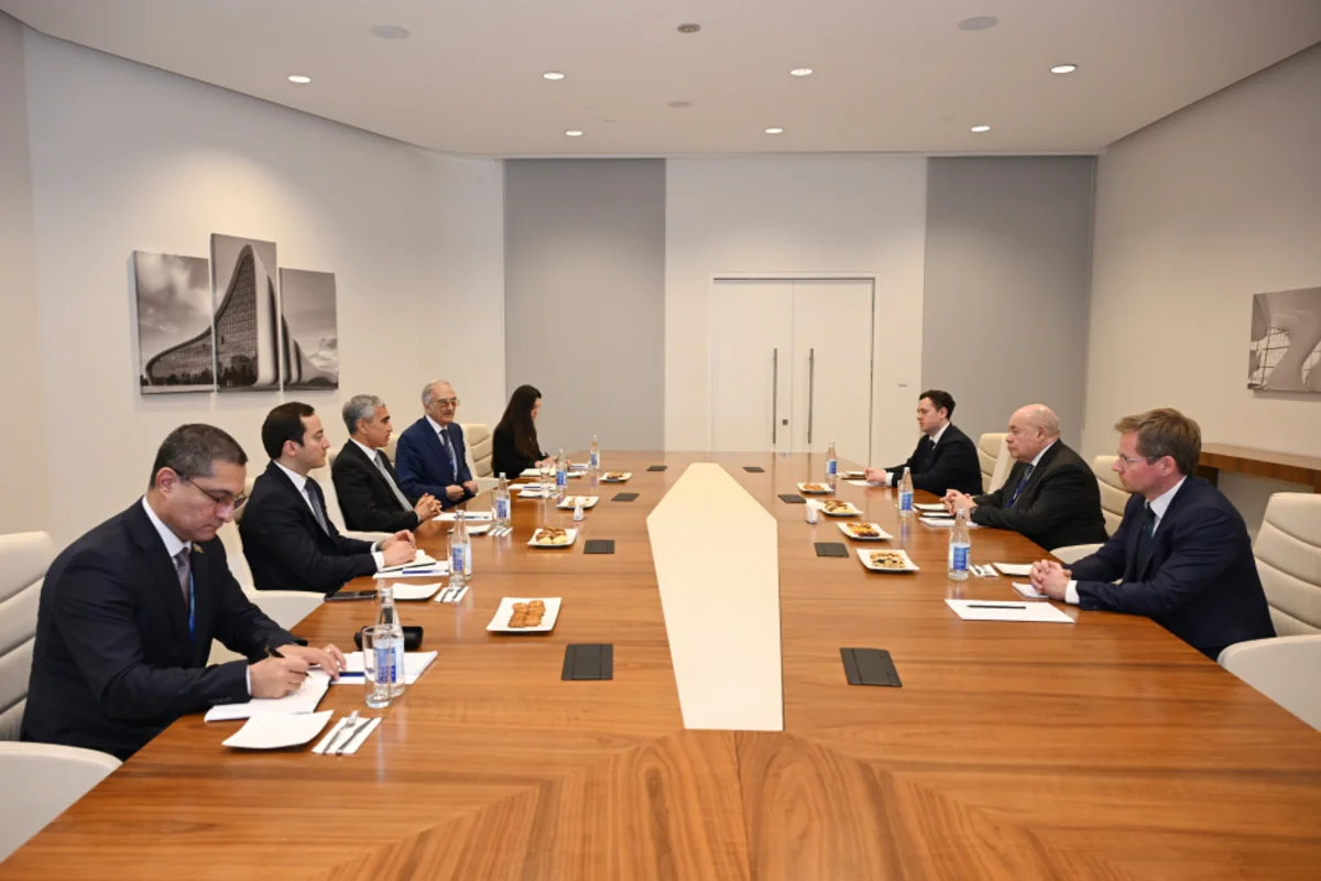 Azerbaijan, Russia discuss bilateral cooperation