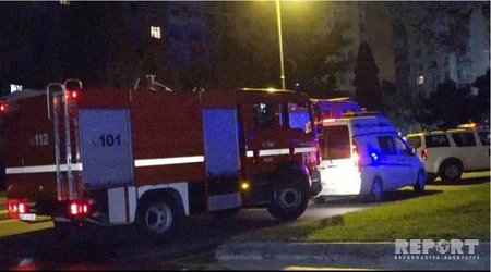 Bakıda yaşayış binasında baş vermiş yanğın söndürülüb, 10 nəfər xəsarət alıb - YENİLƏNİB - VİDEO