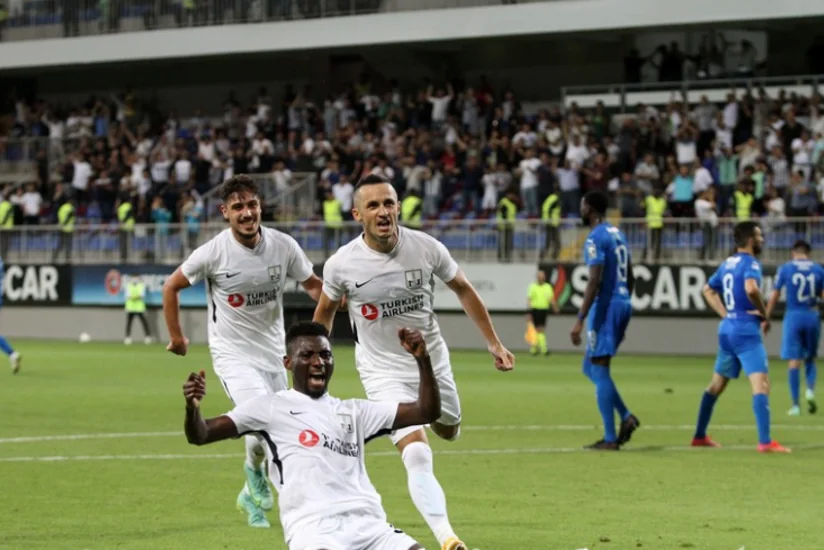 Лига чемпионов: Выездные матчи Нефтчи и Галатасарай начнутся в одно время