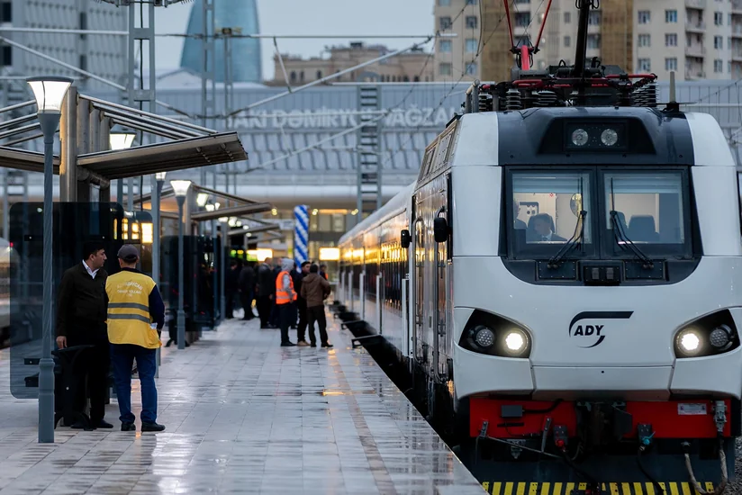 Bakı-Sumqayıt Ekspres qatarları ötən həftə 6 mindən çox sərnişin daşıyıb