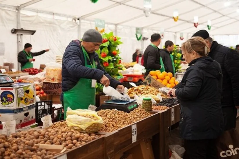 В Баку проходят ярмарки Из села в город по случаю Рамазана