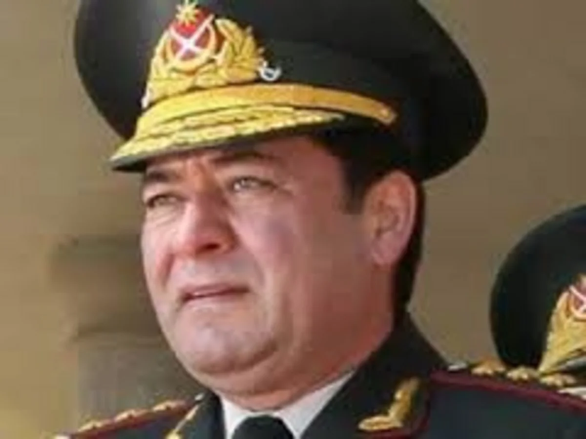 ​Nəcməddin Sadıkovun rəhbərliyi ilə qoşunların yeni tədris ilinə hazırlığı yoxlanılır