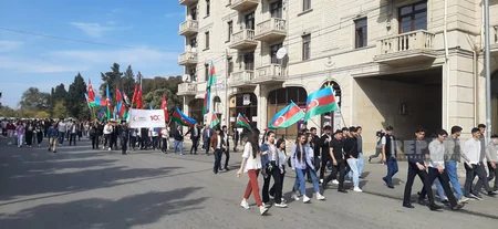 Gəncədə Türkiyə Cümhuriyyətinin yaranmasının 100-cü ildönümü münasibətilə yürüş keçirilir