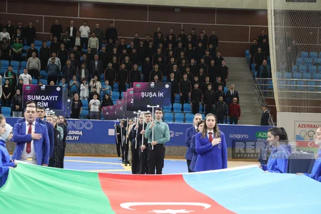 Kiçikyaşlı taekvondoçular arasında Azərbaycan birinciliyinin açılış mərasimi keçirilib