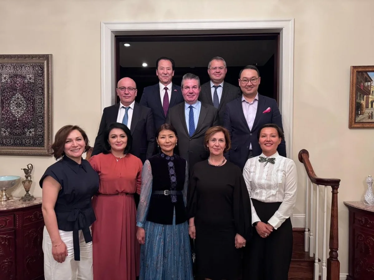 Vaşinqtonda Azərbaycan və Türkiyə səfirləri görüşüblər