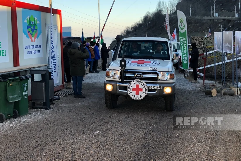 В Ханкенди беспрепятственно проехали автомобили МККК