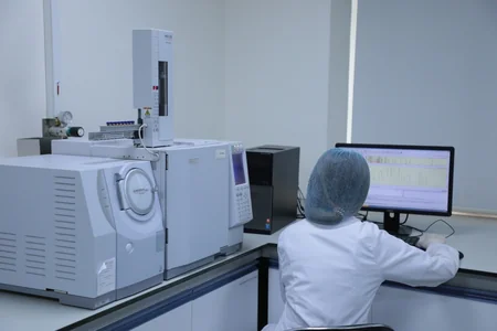 AQTA laboratoriyaların qapılarını vətəndaşların üzünə açdı