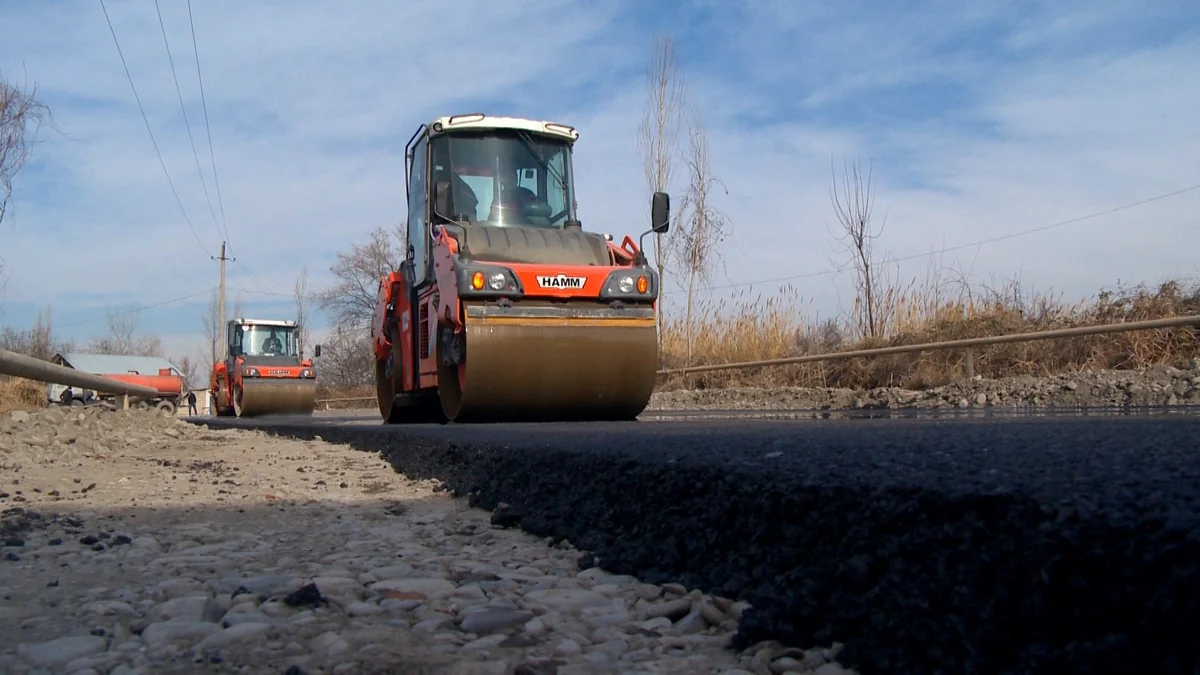 Göyçayda yerli əhəmiyyətli yol yenidən qurulur