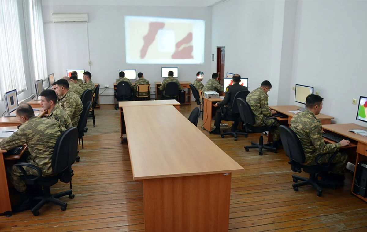Проводятся командно-штабные учения воинских частей Азербайджанской армии