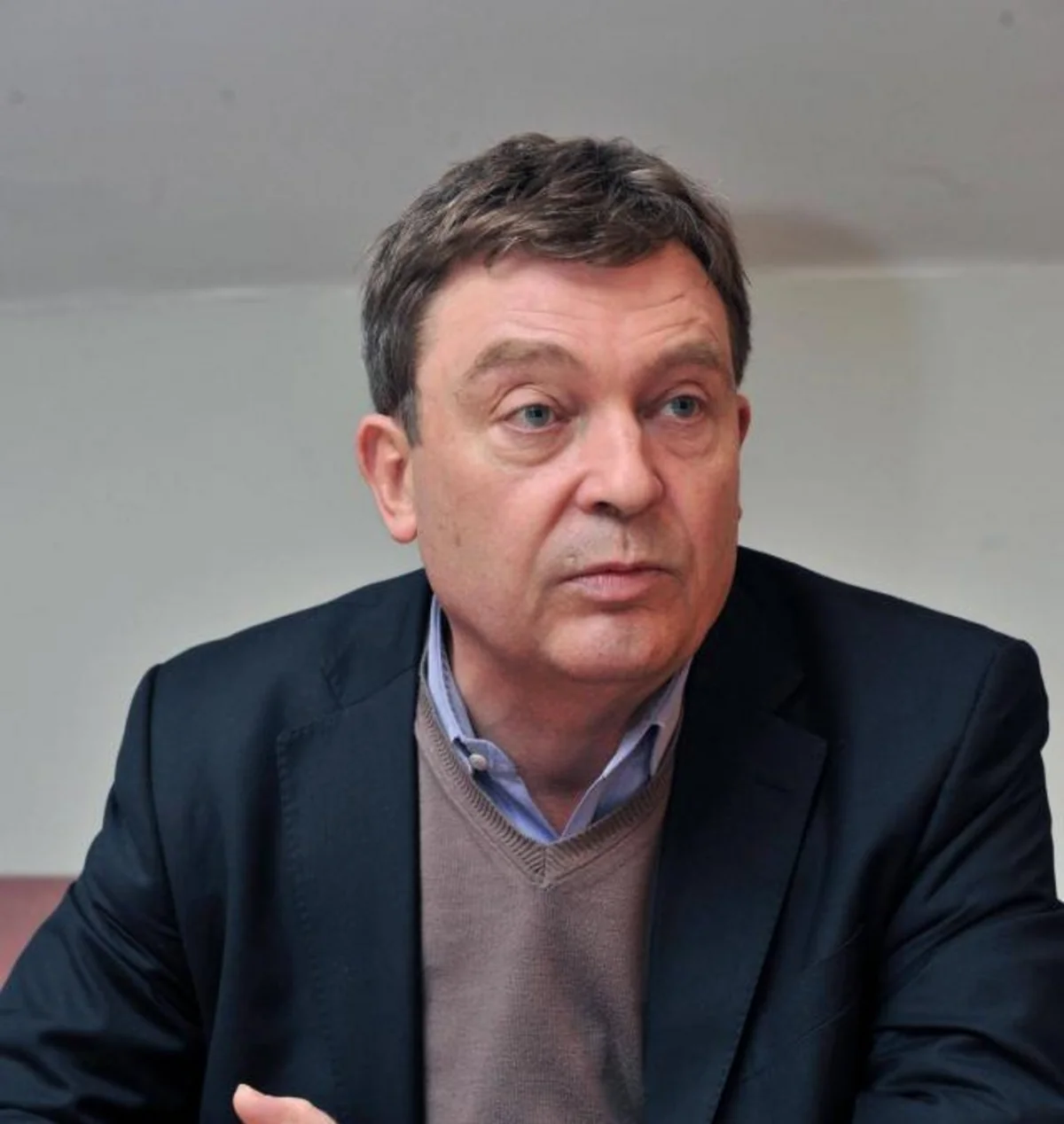Pyer Anri : Fransada qaçqın statusu verməzdən əvvəl müvafiq orqanlar məsələni yaxından araşdırır
