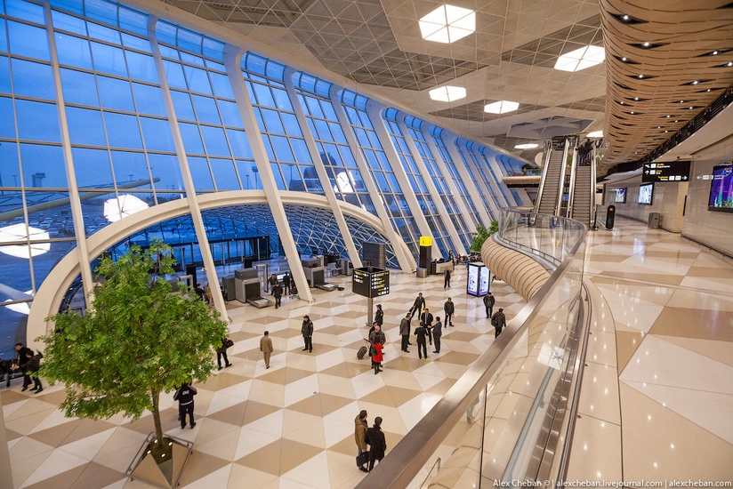 Bakı hava limanında sərnişin dövriyyəsi mayda 36 % artıb