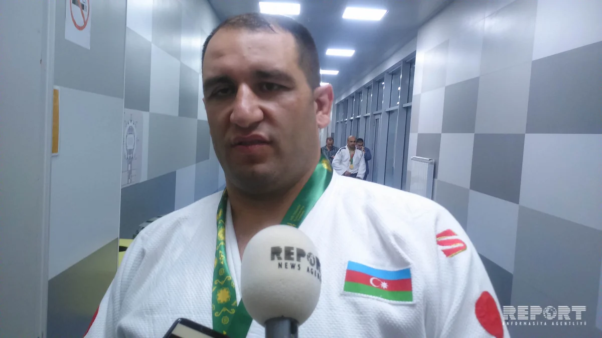İlham Zəkiyev: Xəbərdarlıq ona verilməli olduğu halda, mənə verilirdi