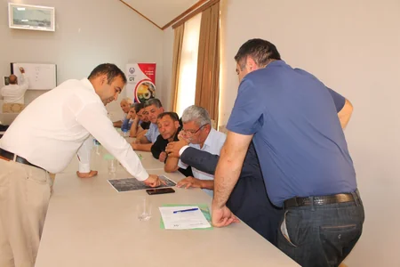 Meşələrdə ağıllı suvarma sisteminin yaradılması mövzusunda təlim keçirilib