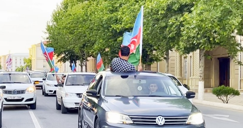 Araz-Naxçıvanın Konfrans Liqasına vəsiqə qazanması münasibətilə qələbə yürüşü keçirilib