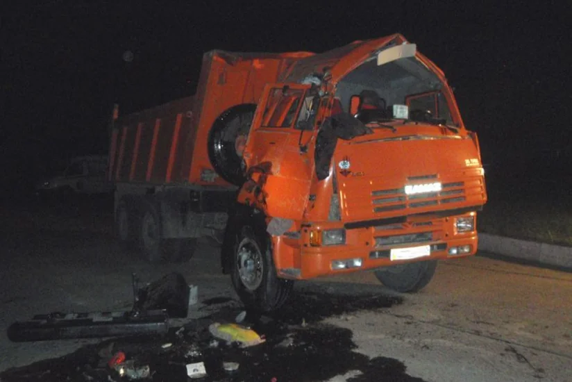 Sabirabadda iki yük maşını toqquşub