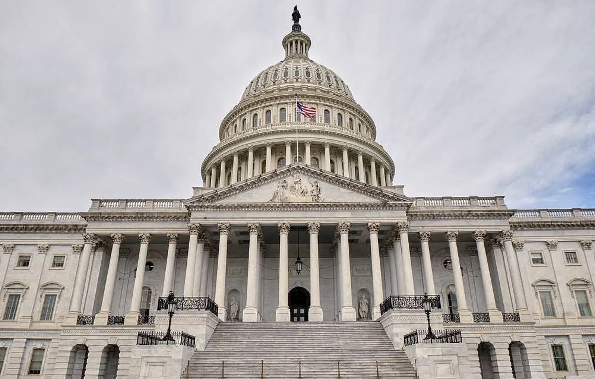 Конгресс США рассмотрит резолюцию об ограничении военных полномочий Трампа против Ирана