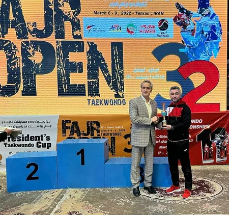 Azərbaycan taekvondoçuları İrandan 2 medalla qayıdır