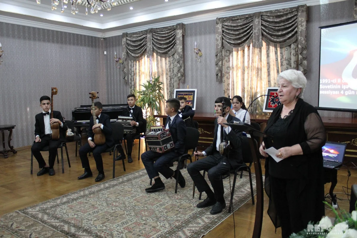 Tbilisidə Azərbaycanın Müstəqillik Günü münasibətilə konsert keçirilib - FOTO