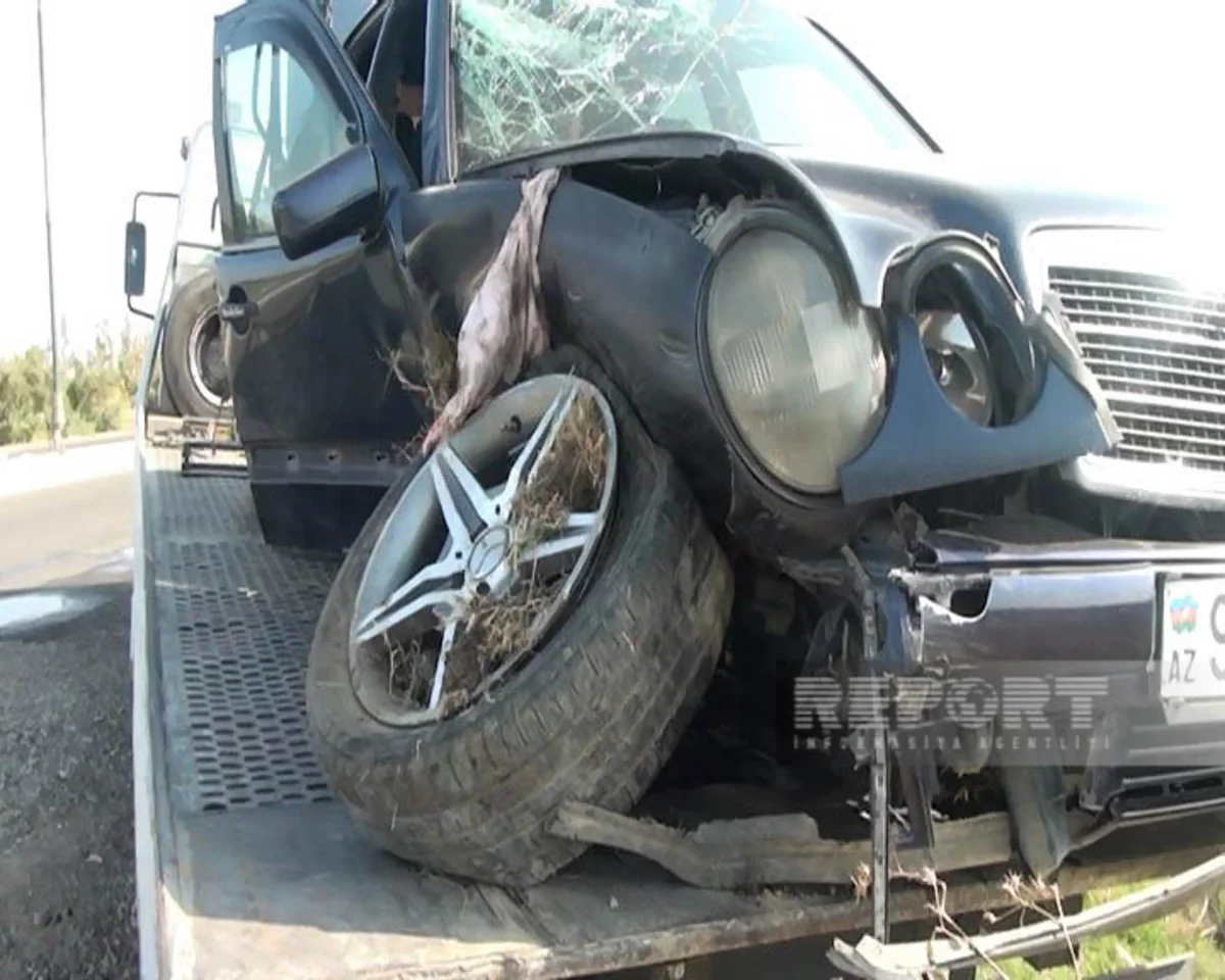 Goranboyda yol qəzası olub, qadın ölüb, oğlu xəsarət alıb