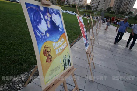 Bakıda açıq kino nümayişi təşkil edilib