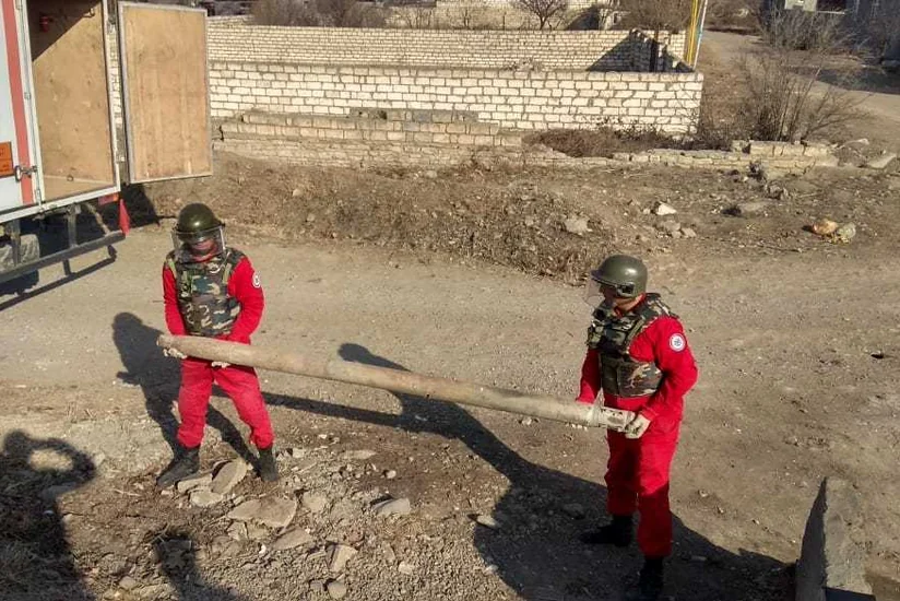 Bakı-Qazax yolunda raket tapıldı