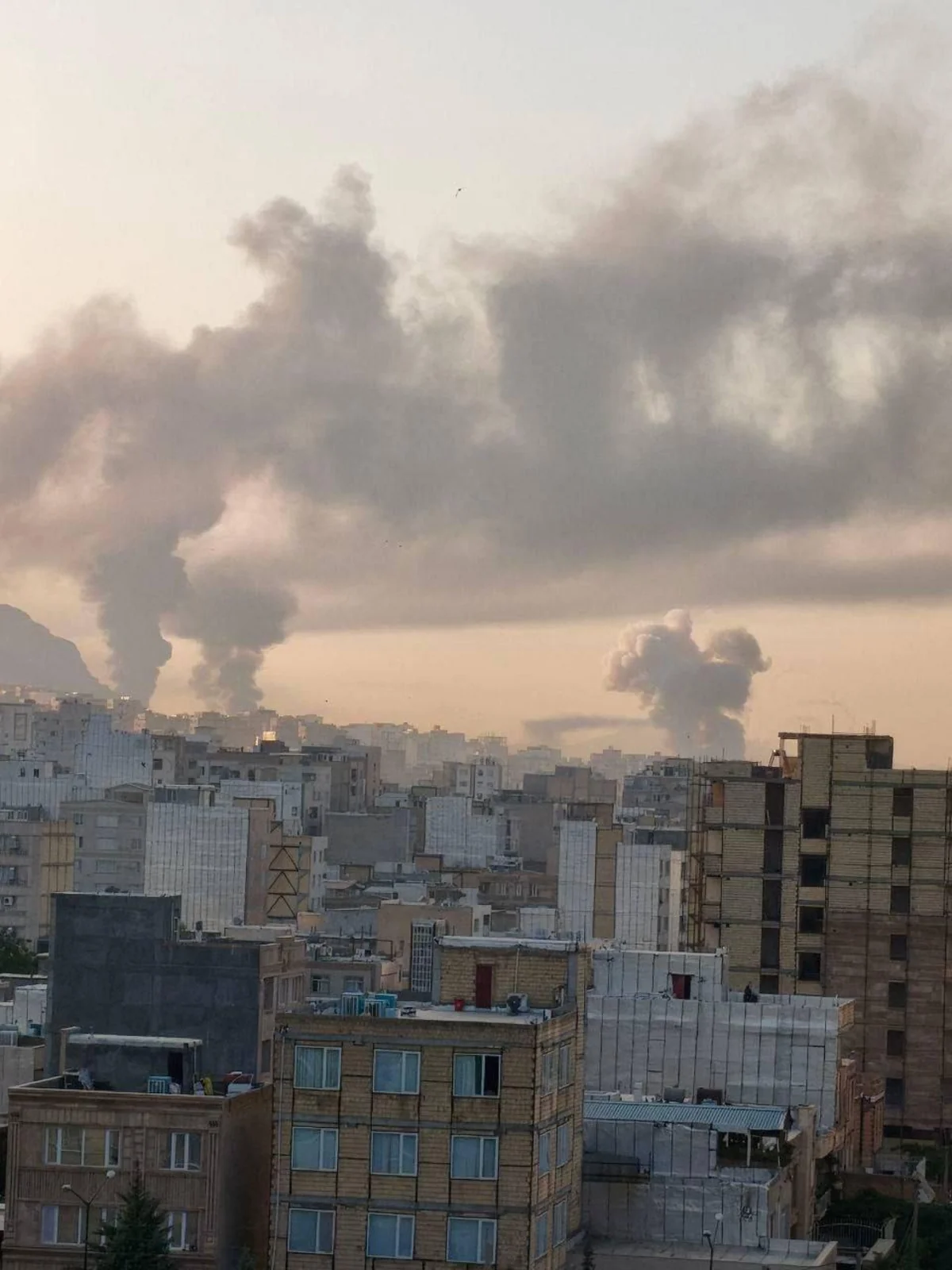 KİV: Tehranda yenidən partlayışlar baş verib