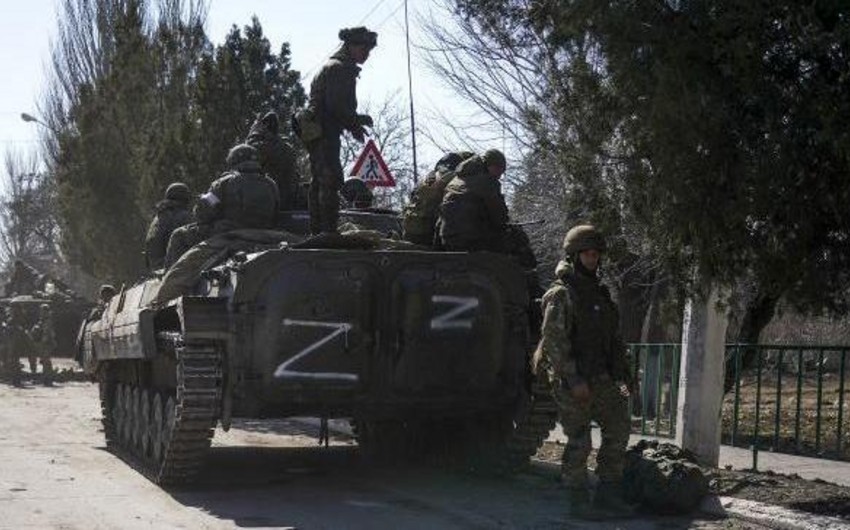 Ukrainian intelligence: Russians begin to leave Crimea