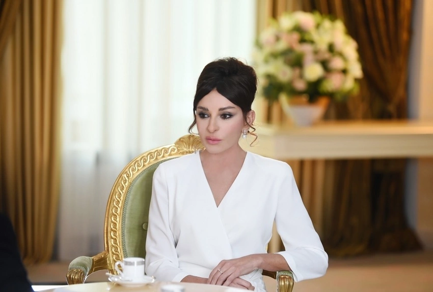 Mehriban Əliyeva: Moskva ilə Bakının münasibətləri nümunəvi xarakter daşıyır - FOTO - MÜSAHİBƏ - YENİLƏNİB