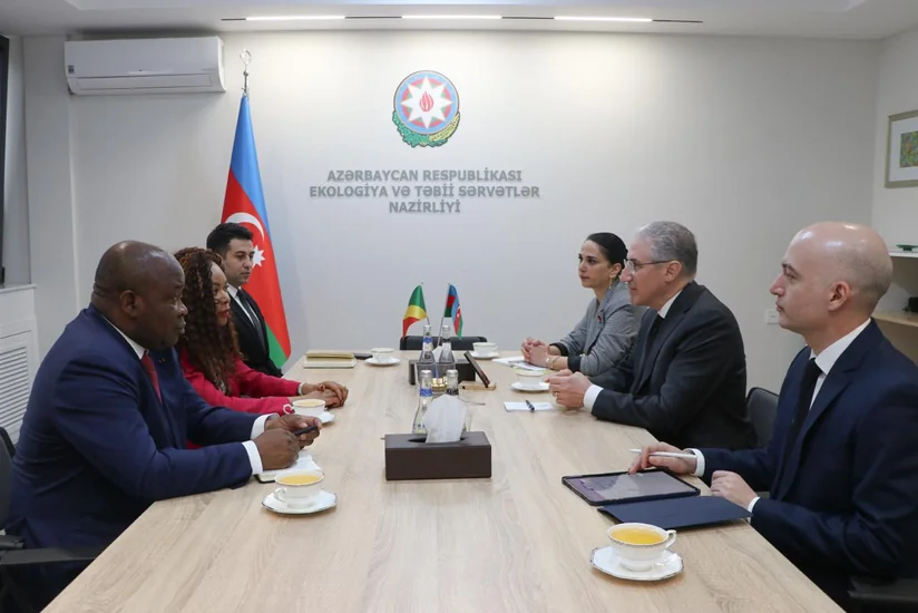 Muxtar Babayev Konqo Prezidentinin nümayəndəsi ilə qarşılıqlı əməkdaşlıq imkanlarını müzakirə edib